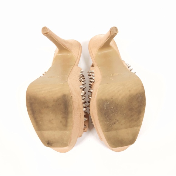 ✨ Charlotte Russe Spiked Nude Pumps | Size 8 - Picture 7 of 8